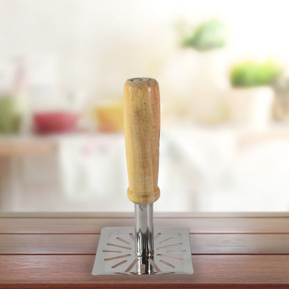 Kitchen Tools Wooden Handle Square Stainless Steel Potato Masher (1 Pc)